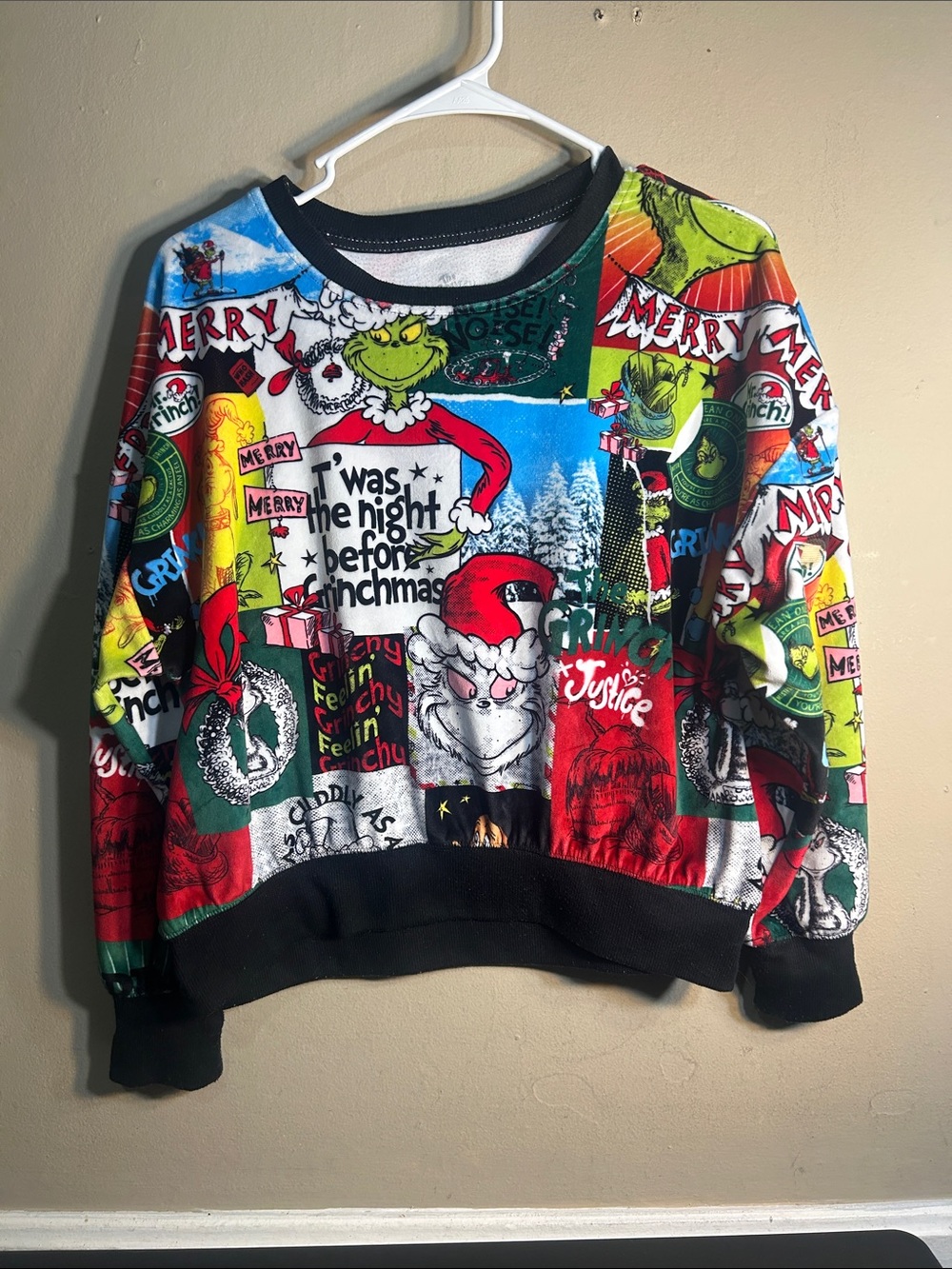Justice Girls Sweatshirt Black Grinch Graphic Velour Crewneck Stretch 12/14.